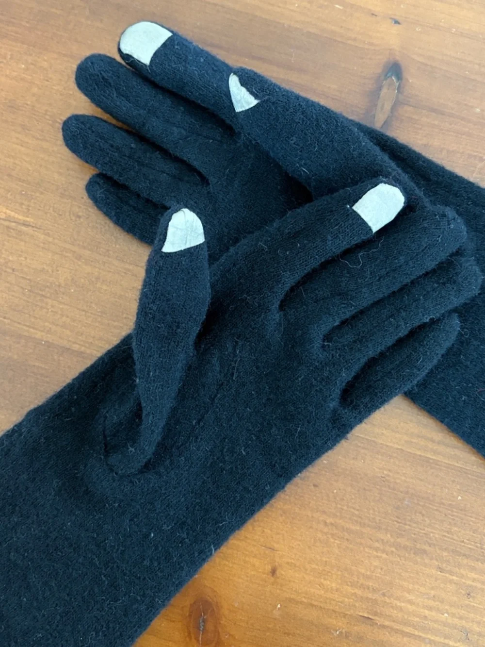 Talbots Black Wool Blend Women's Gloves with Stitch Detail